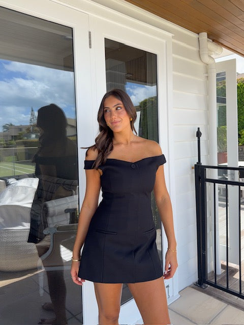 Rent or Hire Designer Dresses | SIR The Label Sandrine Off Shoulder Mini Dress Black | Lend the Trends Rent or Hire Designer Dresses | SIR The Label Sandrine Off Shoulder Mini Dress Black | Lend the Trends